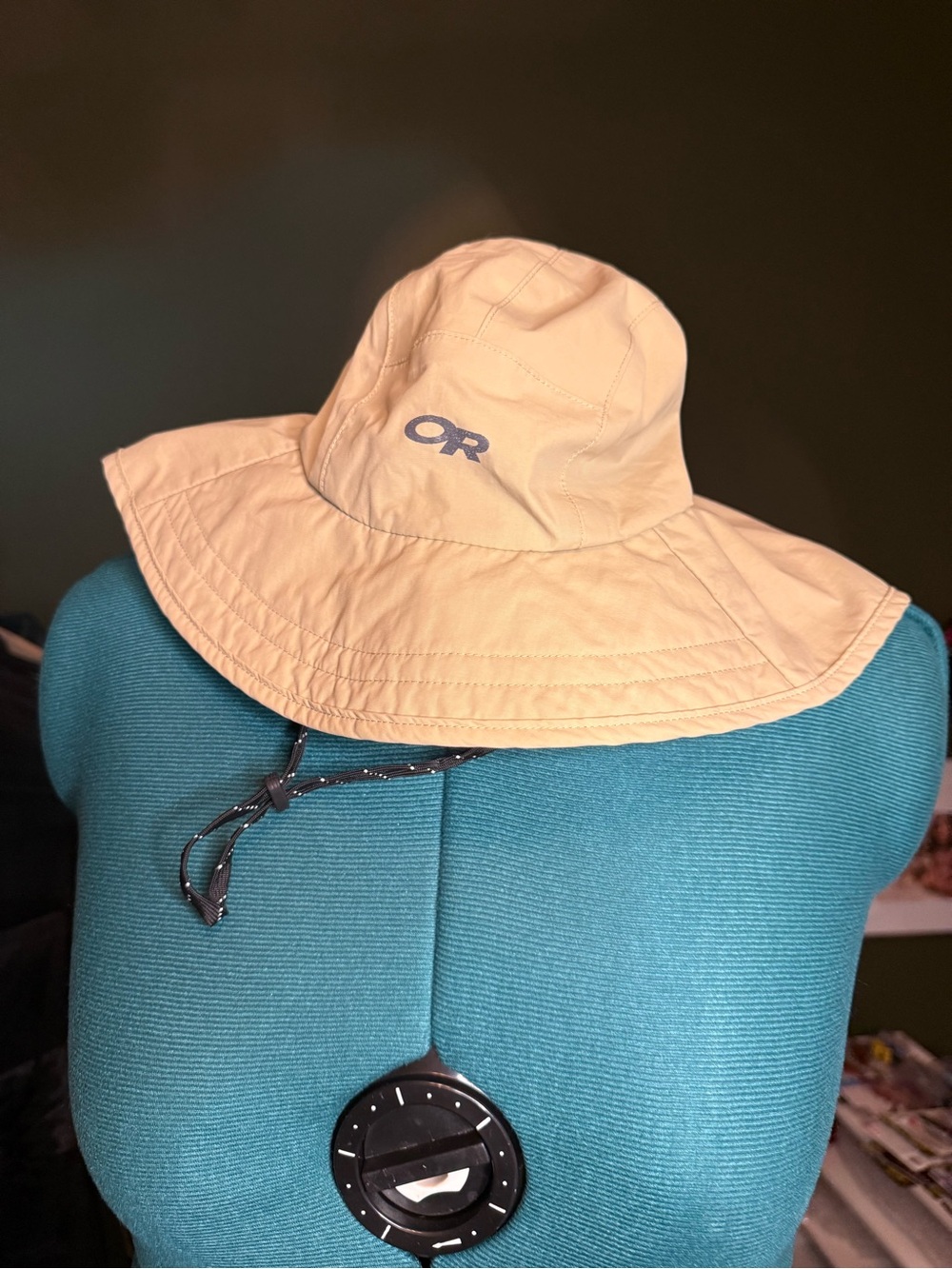 Outdoor Research Women's Lightweight Sun Hat in Beige